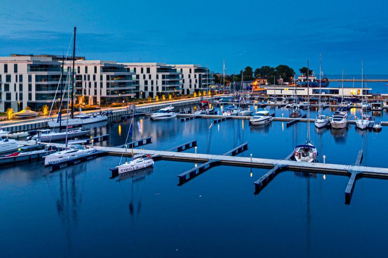 Yacht Park Marina By Amberblue Apartment Gdynia Ngoại thất bức ảnh